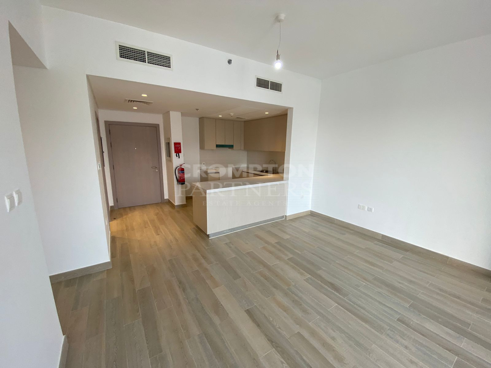 Ground Floor | Easy Access | Upcoming End Oct