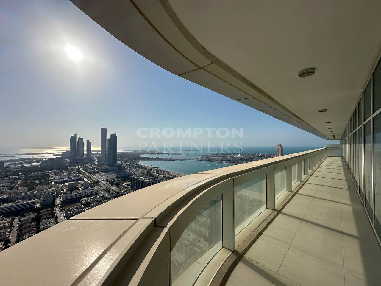 Spacious Penthouse | High Floor |Sea View |Vacant