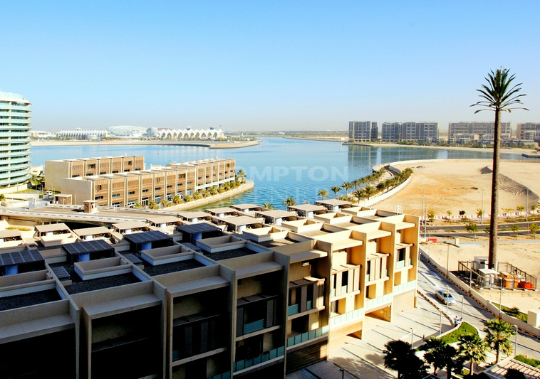 Canal Views | Beach Access | Balcony | Vacant