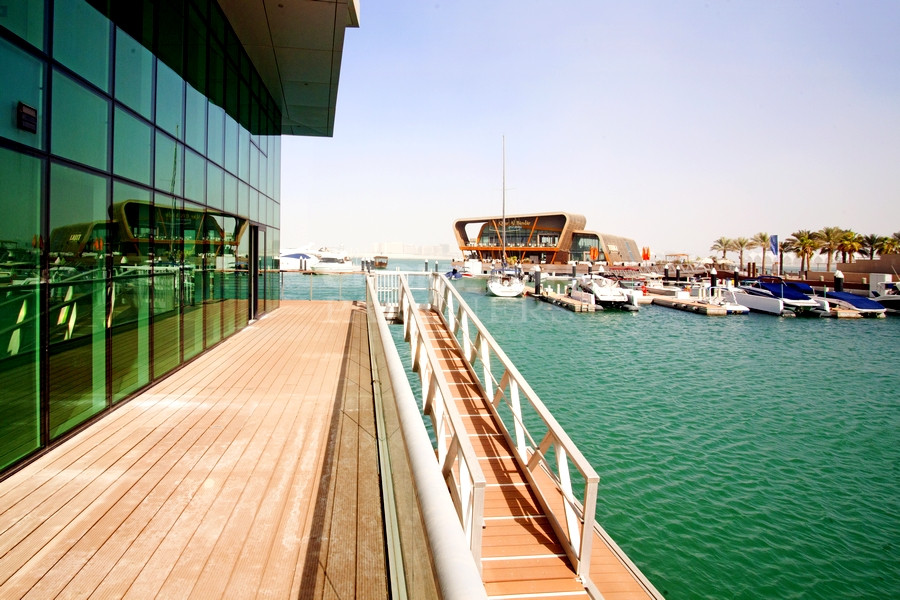 Superb Sea View Duplex Apartment with Pontoon