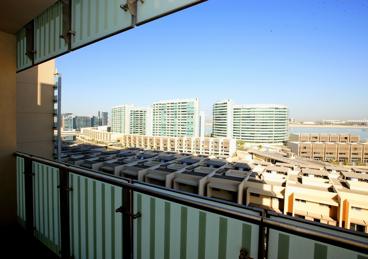 Corner unit | Partial sea view | Big laundry room