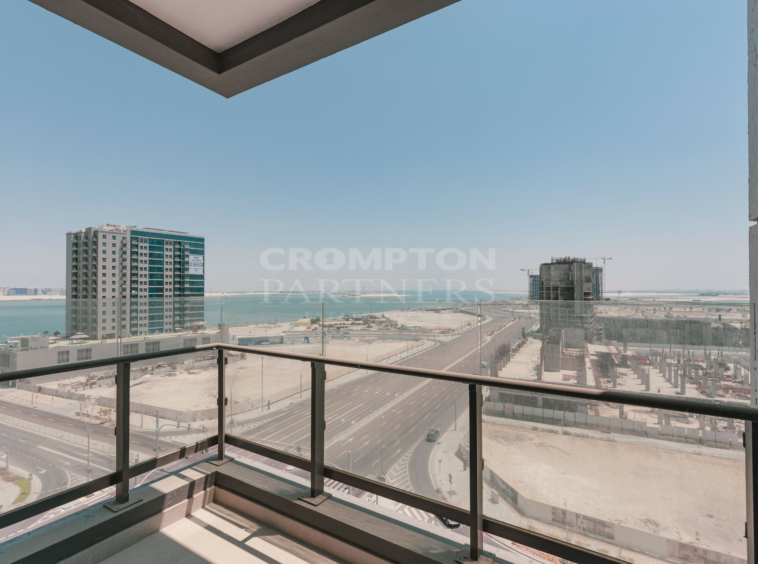 Owner occupied | Sea View | Spacious 2 Balconies